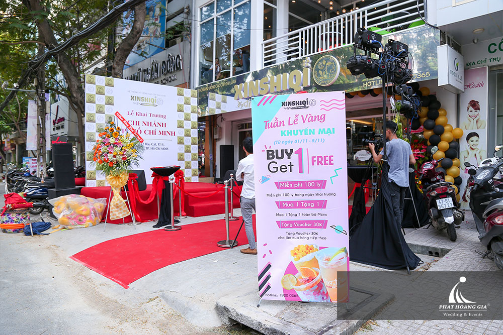 Khai trương cửa hàng trà sữa Xinshiqi Bàu Cát