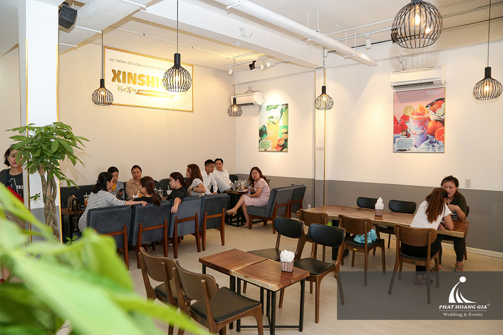 Khai trương cửa hàng trá sữa Xinshiqi Bàu Cát