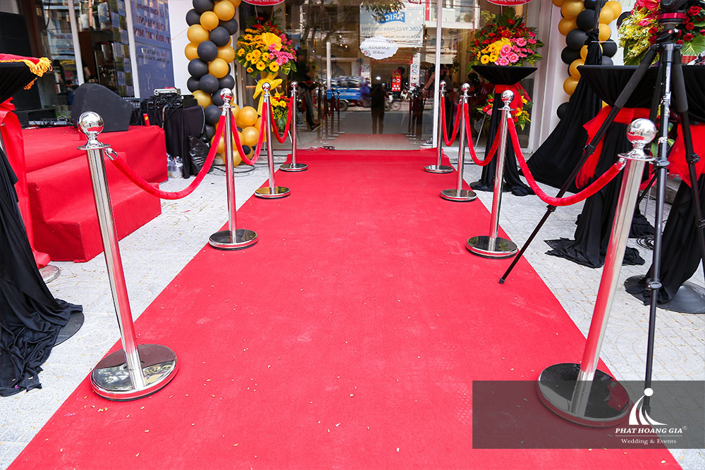 Xinshiqi Bàu Cát là cửa hàng đầu tiên tại TPHCM.