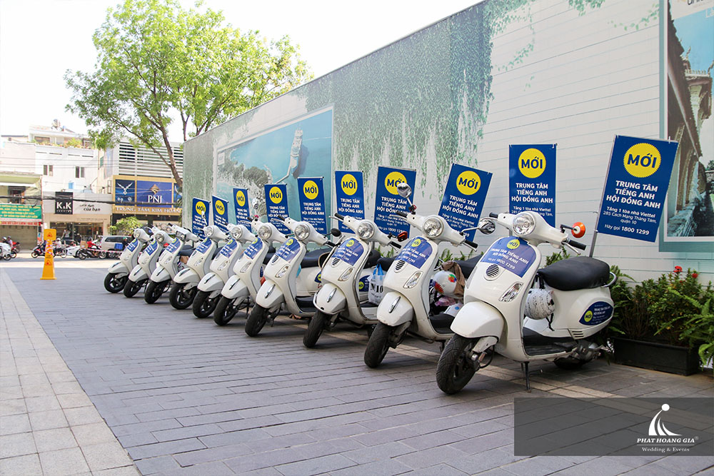  BRITISH COUNCIL ENGLISH RÒADSHOW 