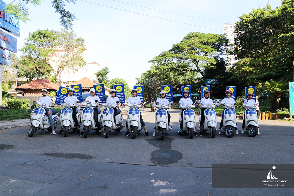  BRITISH COUNCIL ENGLISH RÒADSHOW 