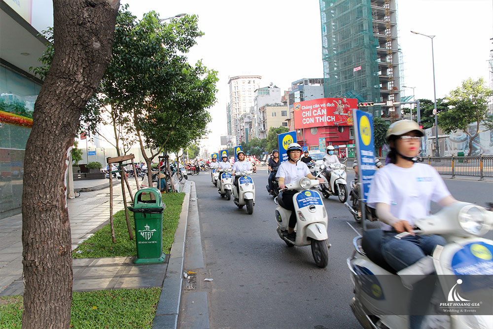  BRITISH COUNCIL ENGLISH RÒADSHOW 