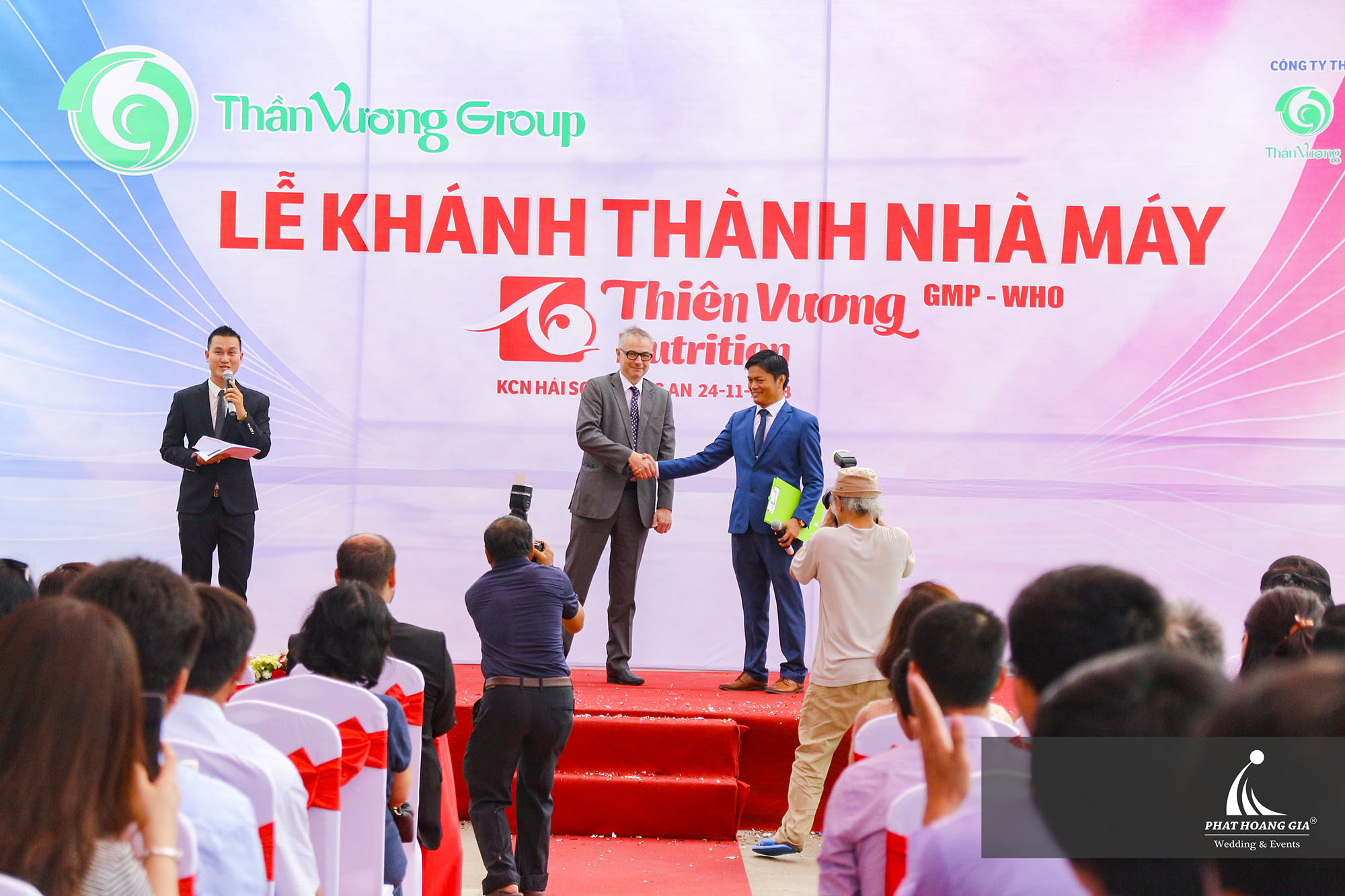 Lễ khánh thành nhà máy Thiên Vương 