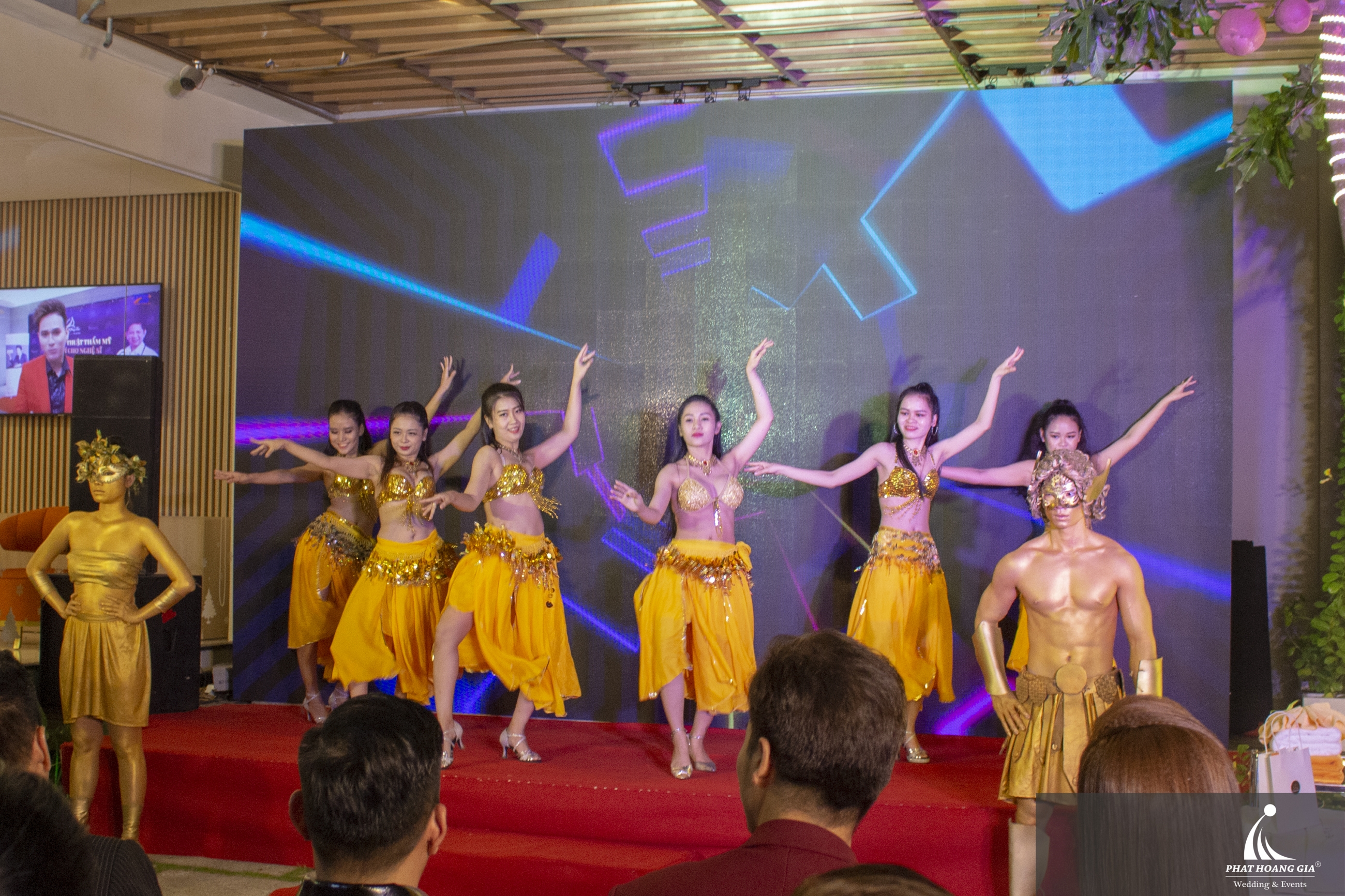 Viện thẩm mỹ La Ratio ra mắt công nghệ giảm mỡ Emsculpt