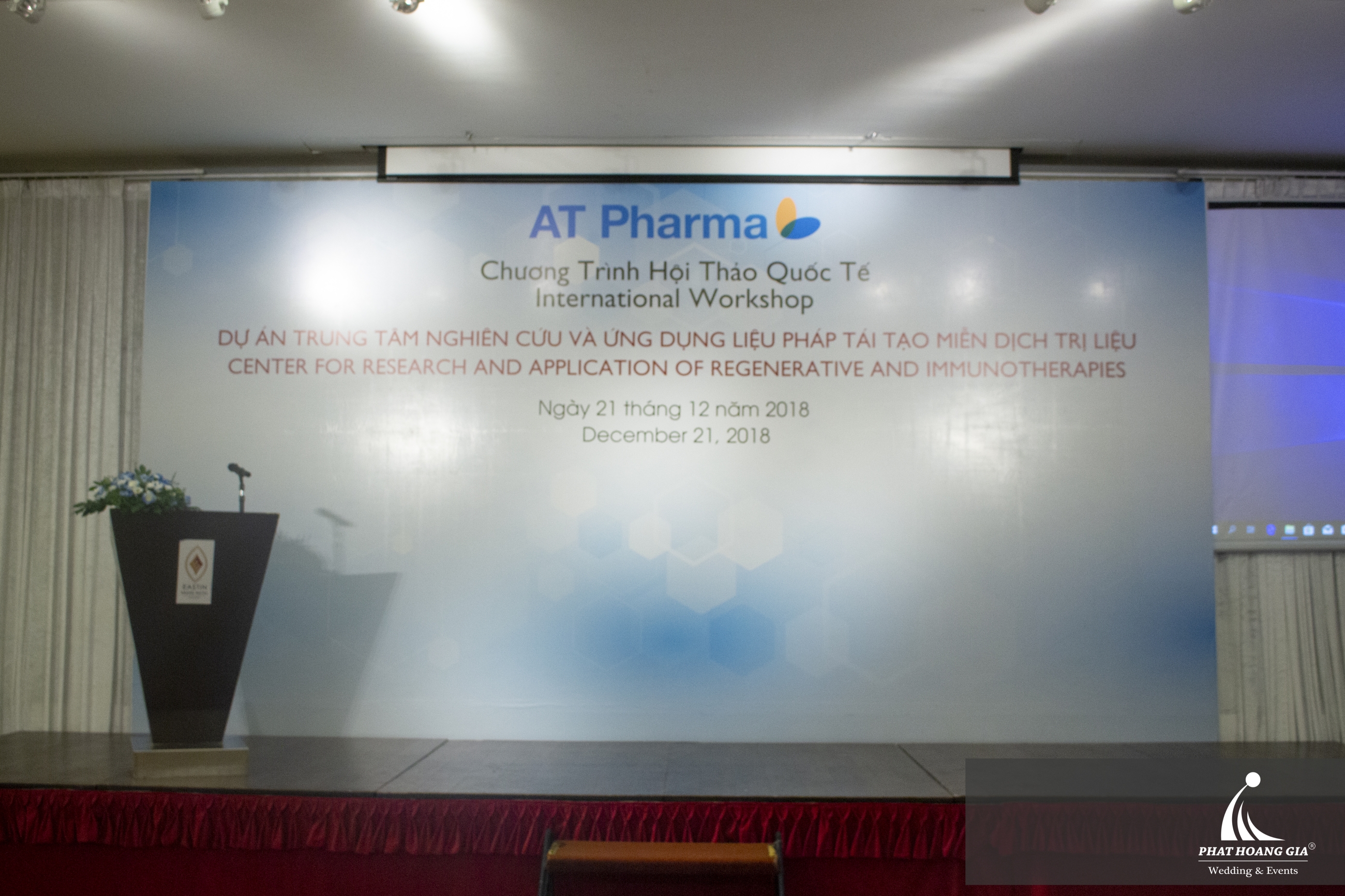 Hội thảo quốc tế - Dự án trung tâm nghiên cứu và ứng dụng liệu pháp tái tạo miễn dịch trị liệu