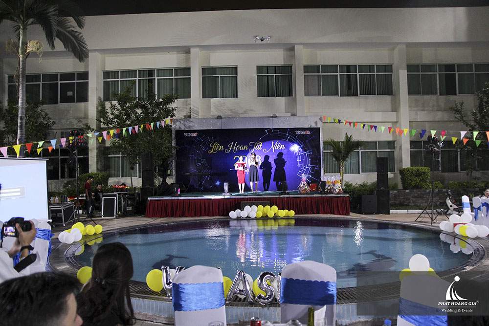 Liên hoan tất niên Công ty Vinasil