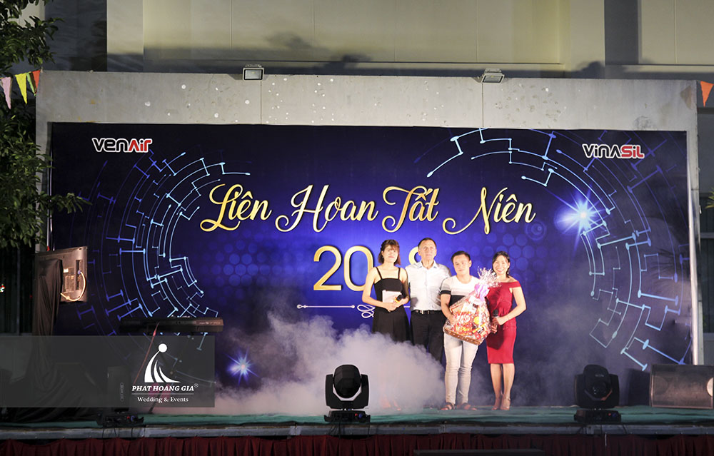 Liên hoan tất niên Công ty Vinasil
