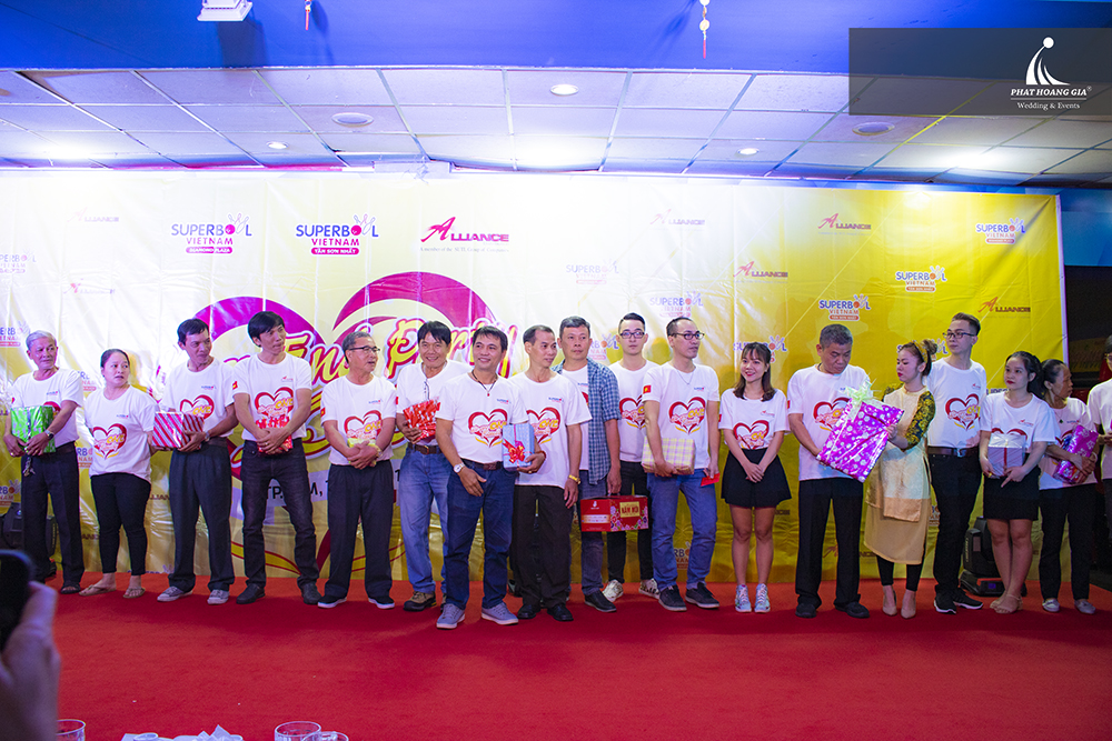 YEAR END PARTY 2018 SUPERBOWL VIETNAM