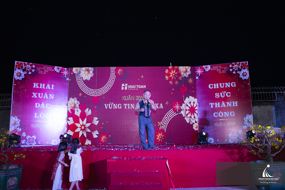 Year end party Công ty TNHH Hữu Toàn 