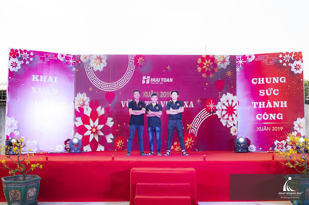 Year end party Công ty TNHH Hữu Toàn 