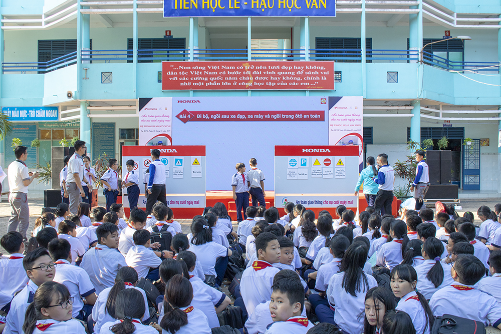 Head Honda Sơn Minh - Ngày hội lái xe an toàn