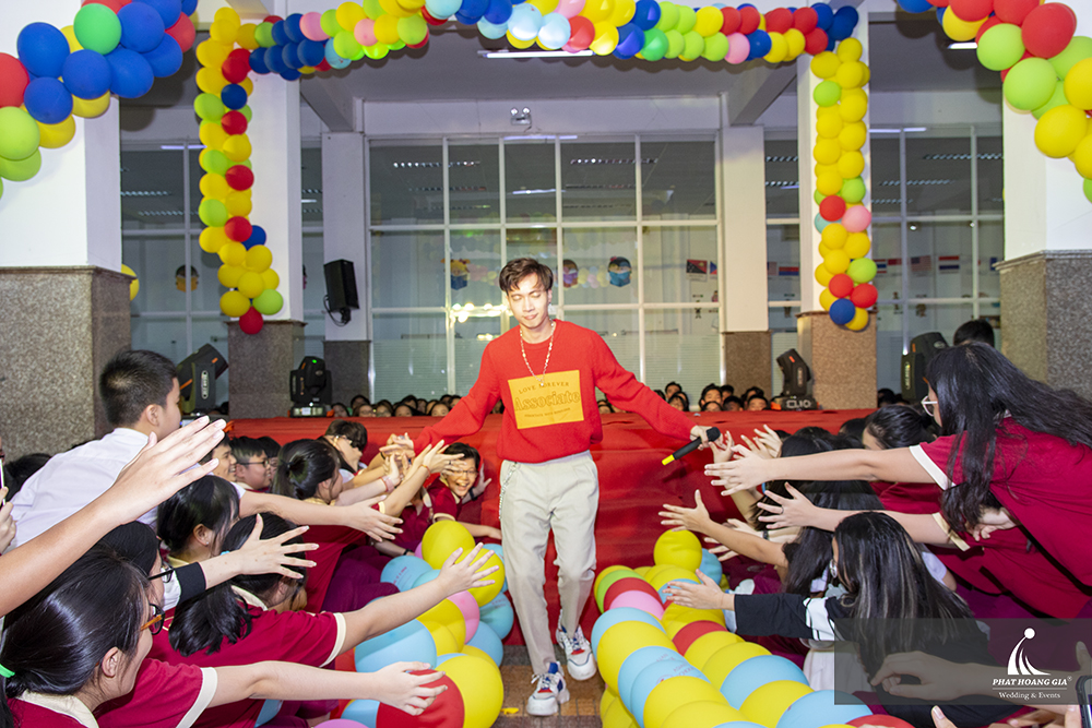 “Singing With Stars” – Trường Quốc tế Á Châu