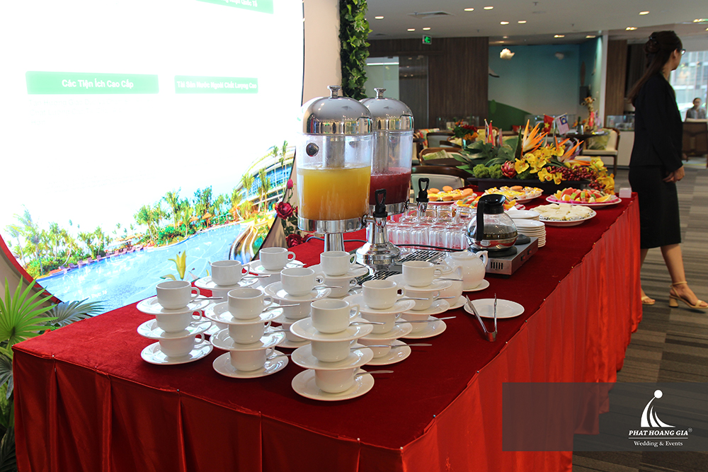 Lễ mở bán Forest City 