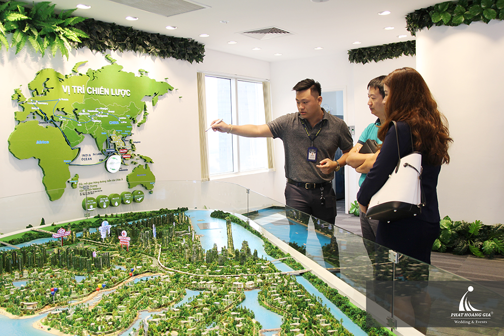 Lễ mở bán Forest City 