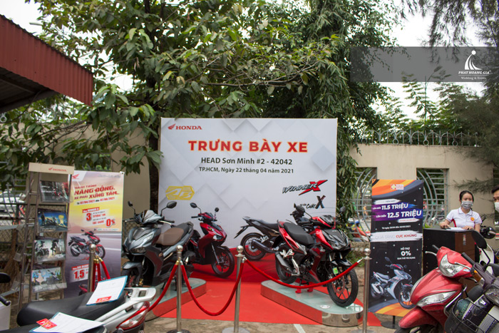 Khu vực trưng bày xe