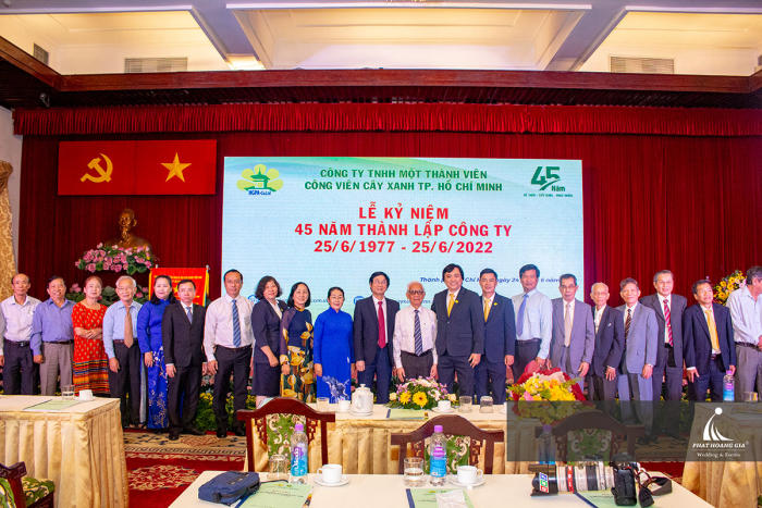 Chụp ảnh lưu niệm Chụp ảnh lưu niệm