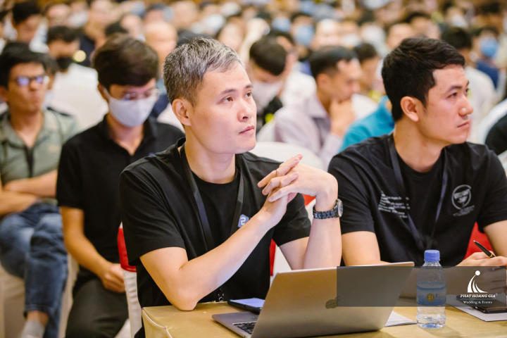 khán giả trong hội thảo