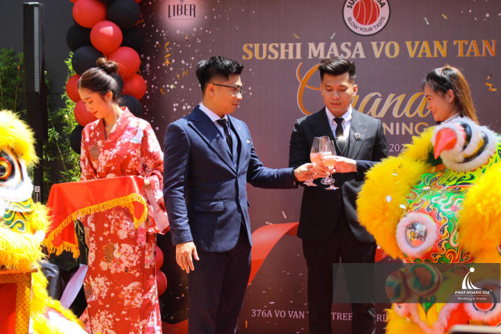 Khai trương nhà hàng Sushi Masa