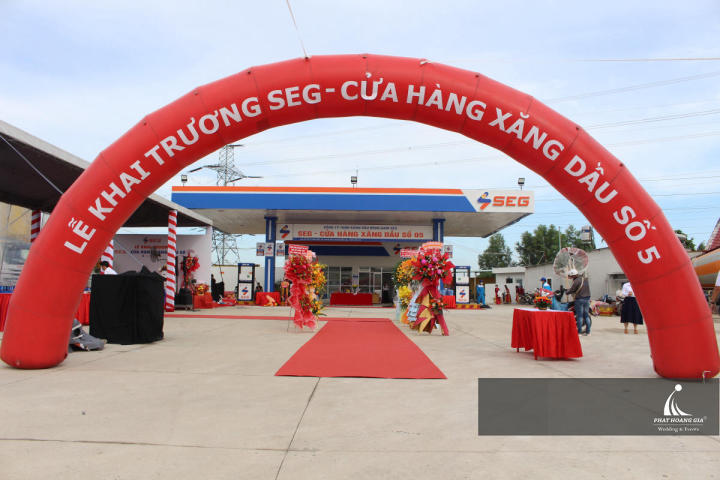 Khai trương cây xăng số 05