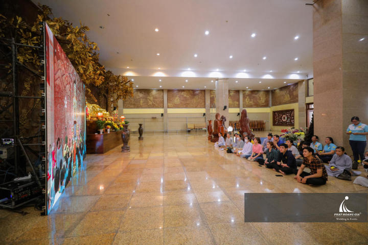 NGÀY PHÁP HOA NHIỆM MÀU