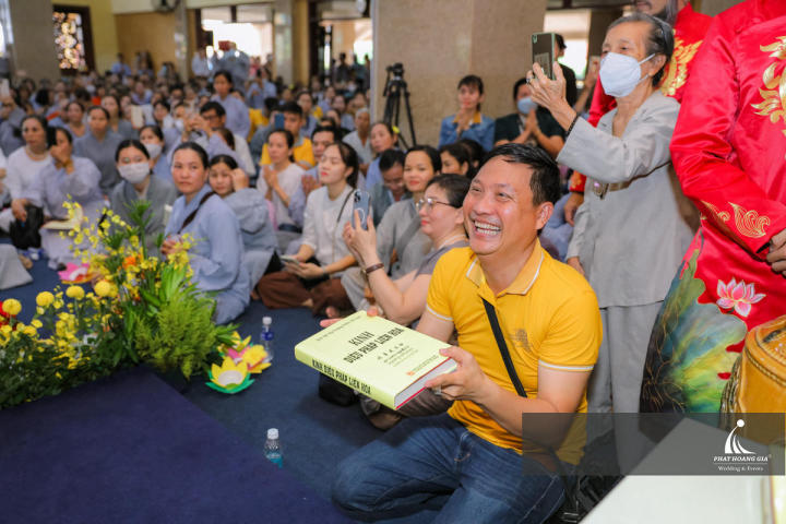 NGÀY PHÁP HOA NHIỆM MÀU