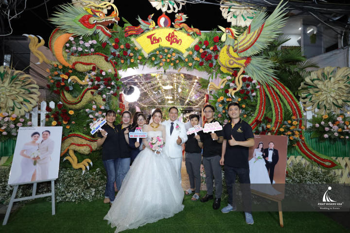 Tổ chức đám cưới trọn gói