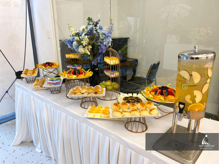 Khai trương nhạc viên