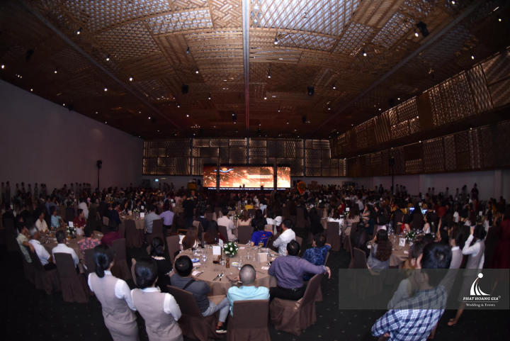 YEP Hồng Ngọc Hà