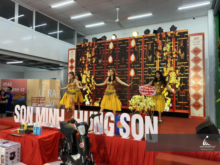 Year End Party Sơn Minh