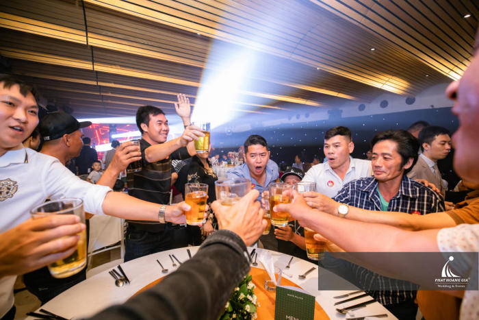 YEAR END PARTY 2022 - MOON LAND