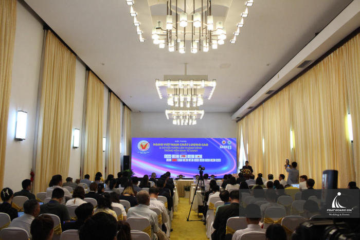 Hội nghị hàng Việt Nam Chất Lượng Cao