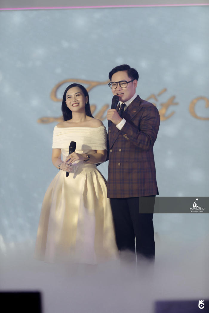 Tổ chức tiệc cưới trọn gói