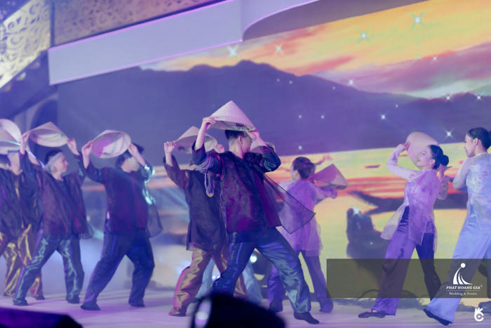 Tổ chức tiệc cưới trọn gói