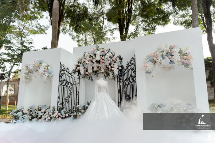 Tổ chức tiệc cưới trọn gói