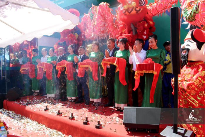 Khai trương VPbank