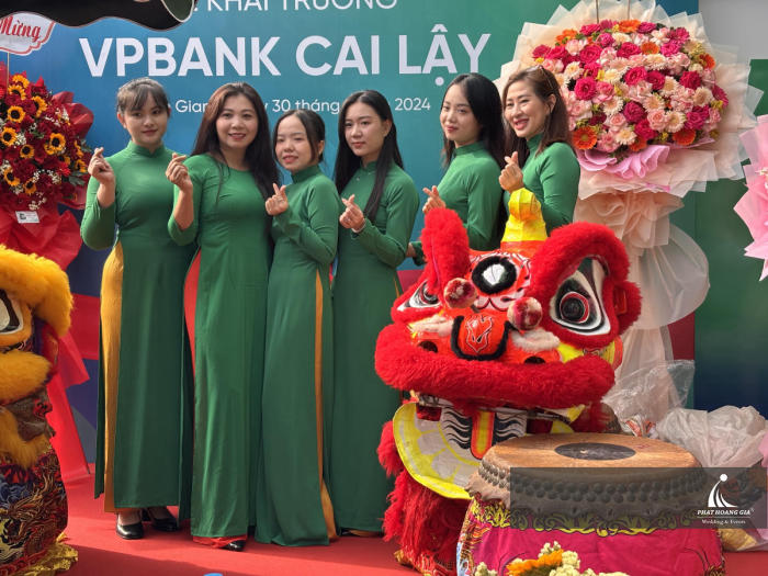 khai trương vp bank