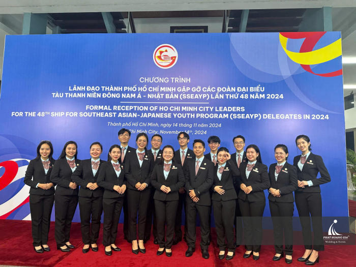 Tàu thanh niên Đông Nam Á