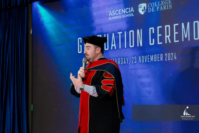 tôt nghiệp ASCENCIA