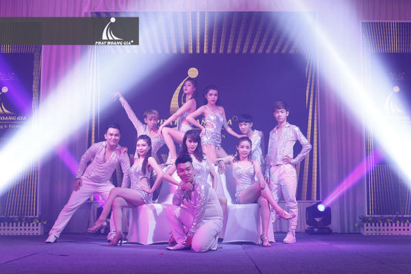 cung cấp vũ đoàn nhóm nhảy chuyên nghiệp 5