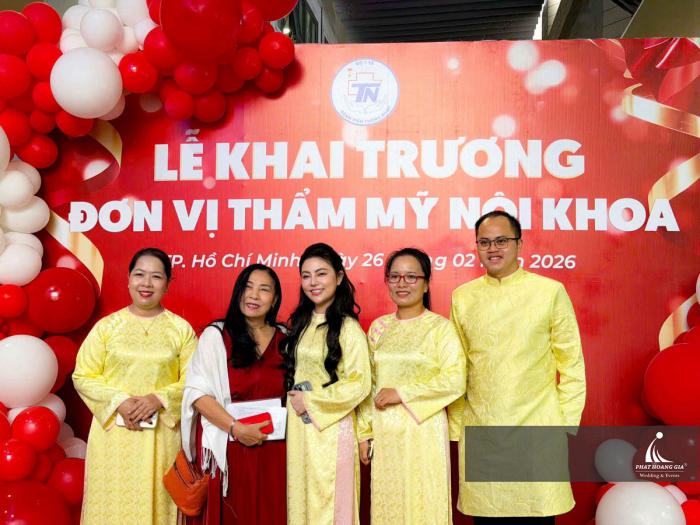 khai trương khoa thẩm mỹ bệnh viện Thống Nhất