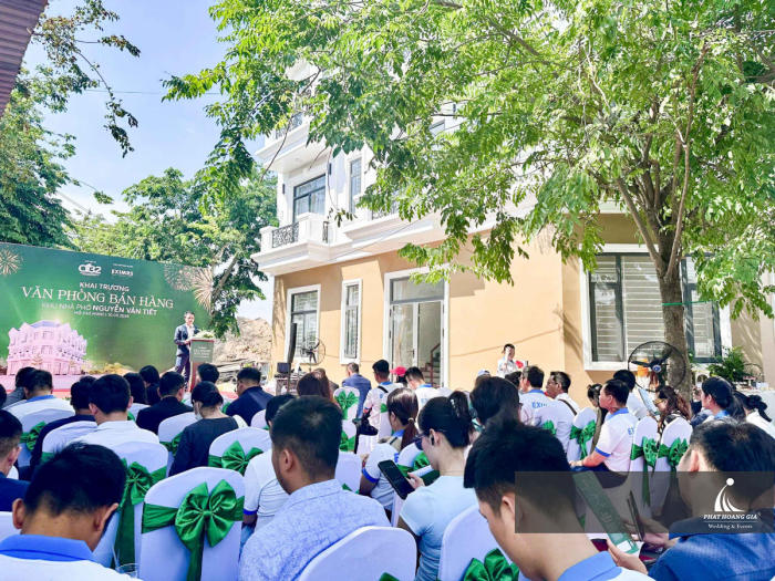 khai trương văn phòng