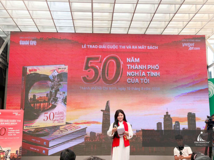 Sự kiện ra mắt sách