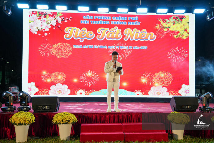 YEAR END PARTY 2025 – HỘI TRƯỜNG THỐNG NHẤT