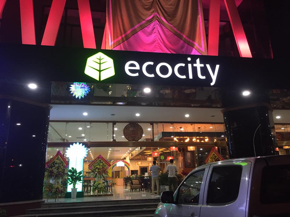 Thi công Quảng Cáo Tại Trung Tâm Thương Mại Ecocity