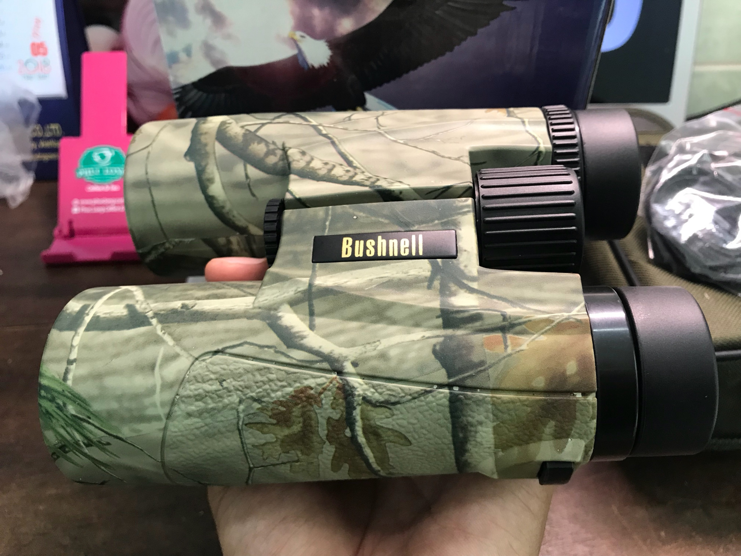 ong-nhom-bushnell-10x42 (8)