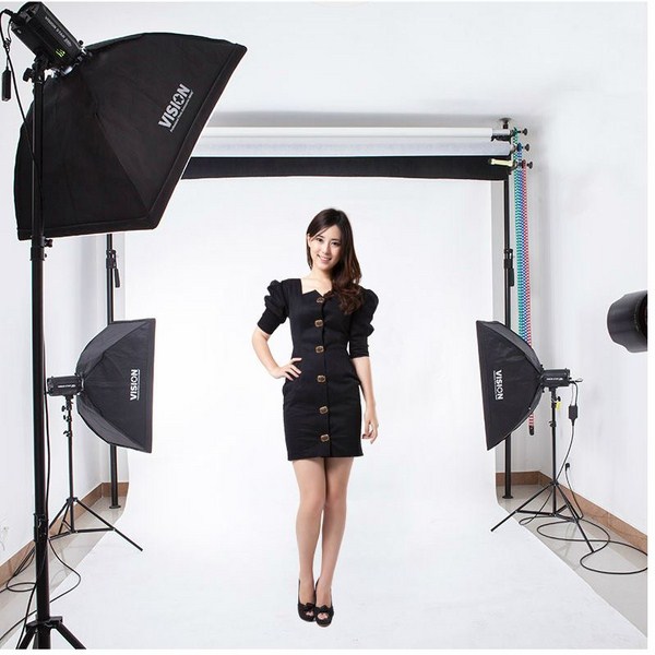 trục cuốn phông quay tay