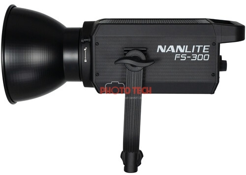 2471606_nanlite_forza_fs300_1