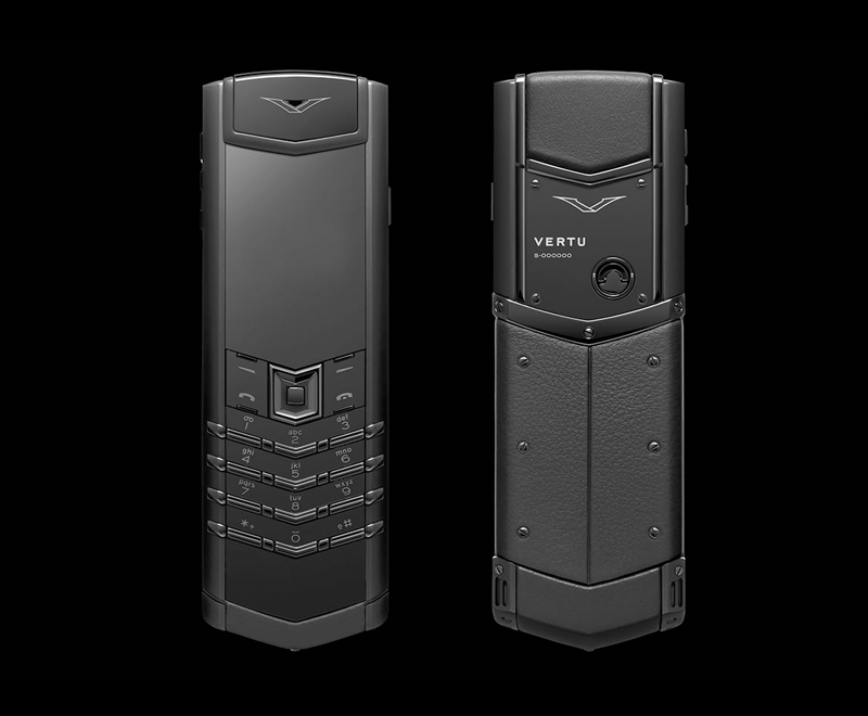 Vertu Signature Pure Black