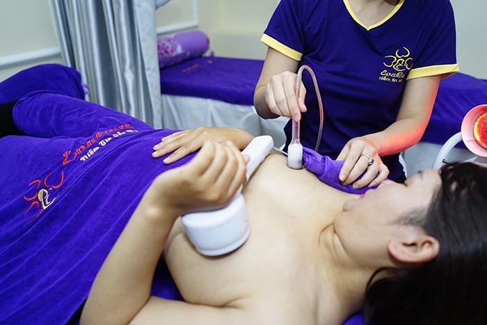 thong-tac-tia-sua-evacare-2