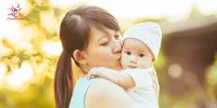 Hướng dẫn cách tắm nắng cho trẻ sơ sinh chuẩn 100%